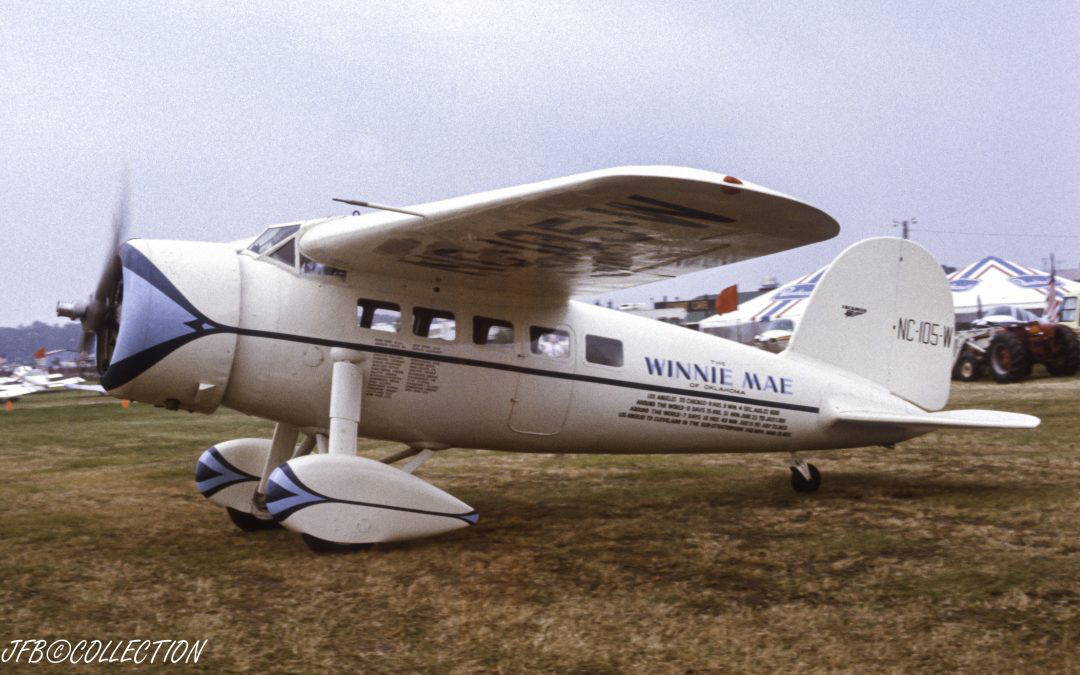 A Lockheed Vega monoplane - HyperScale Forums