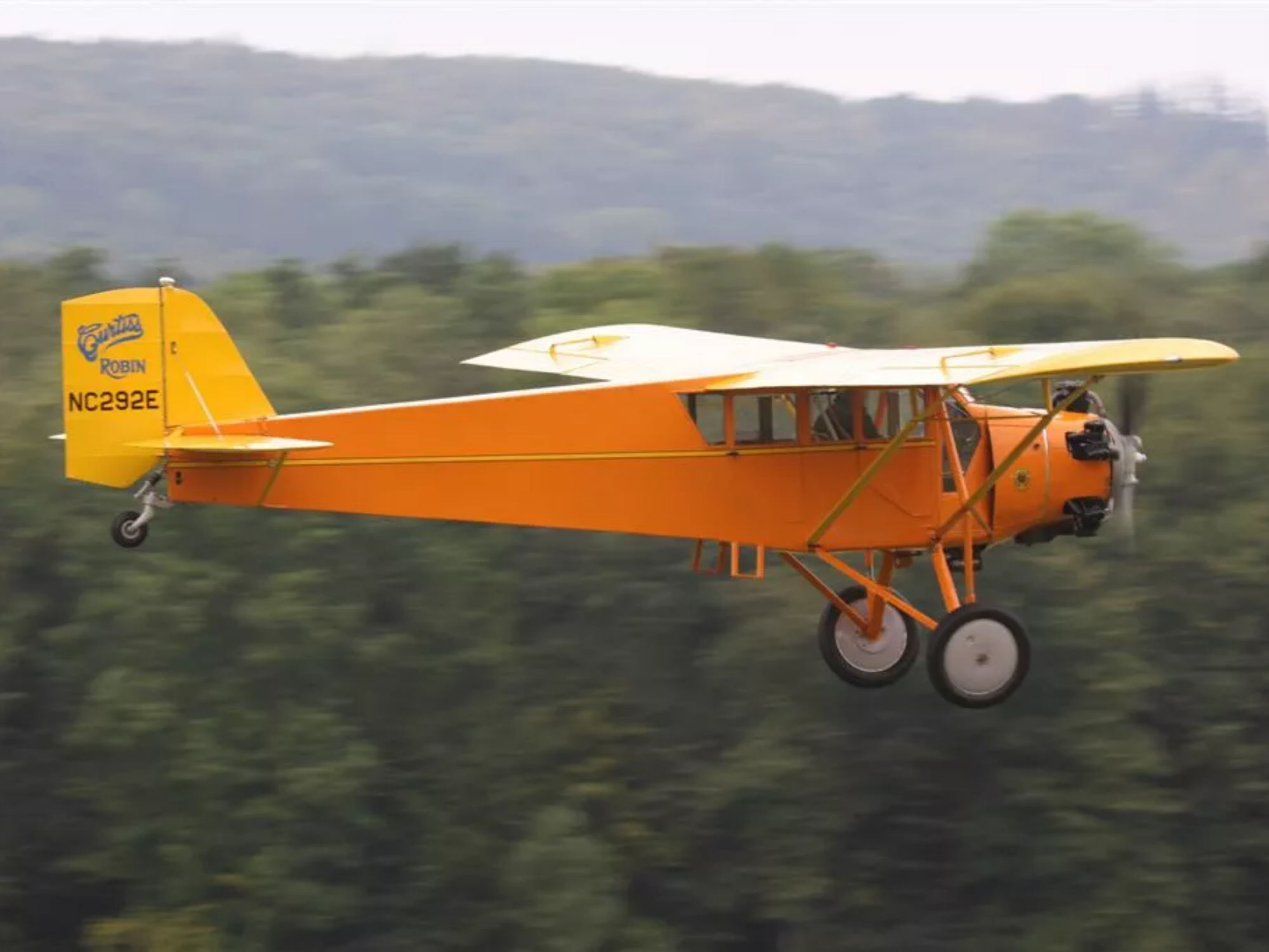Curtiss Robin NC292E